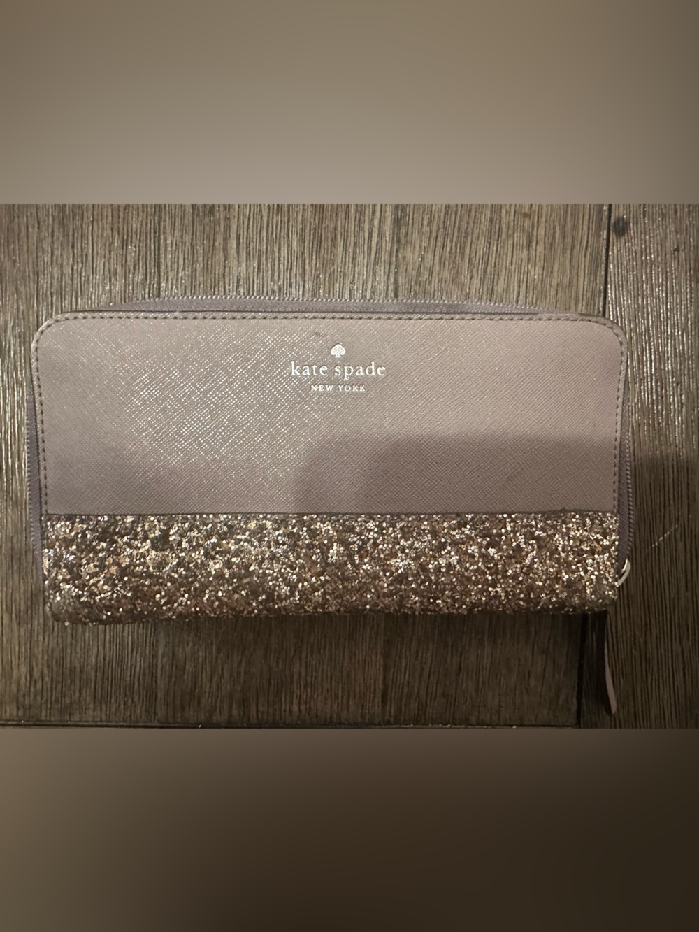 kate spade New York Glitter Zip Wallet